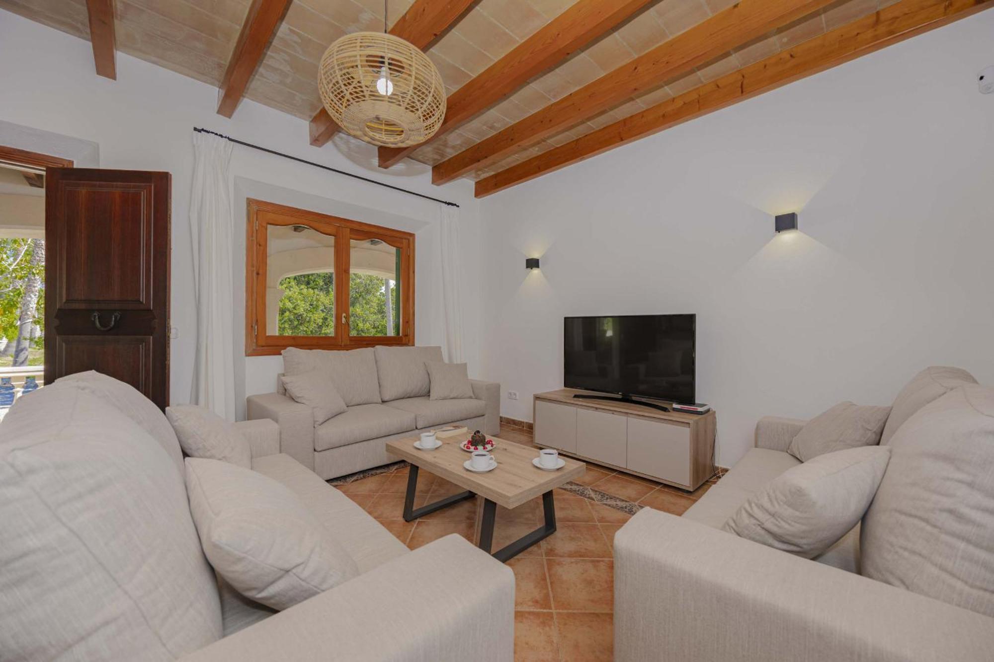 Xamanto Villa *