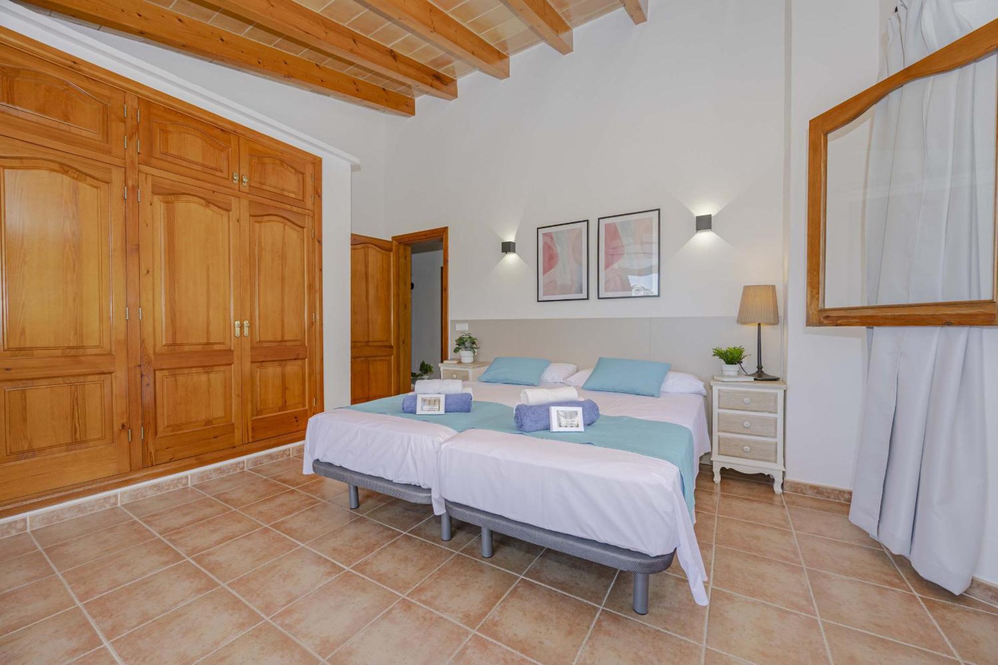 Xamanto Villa *