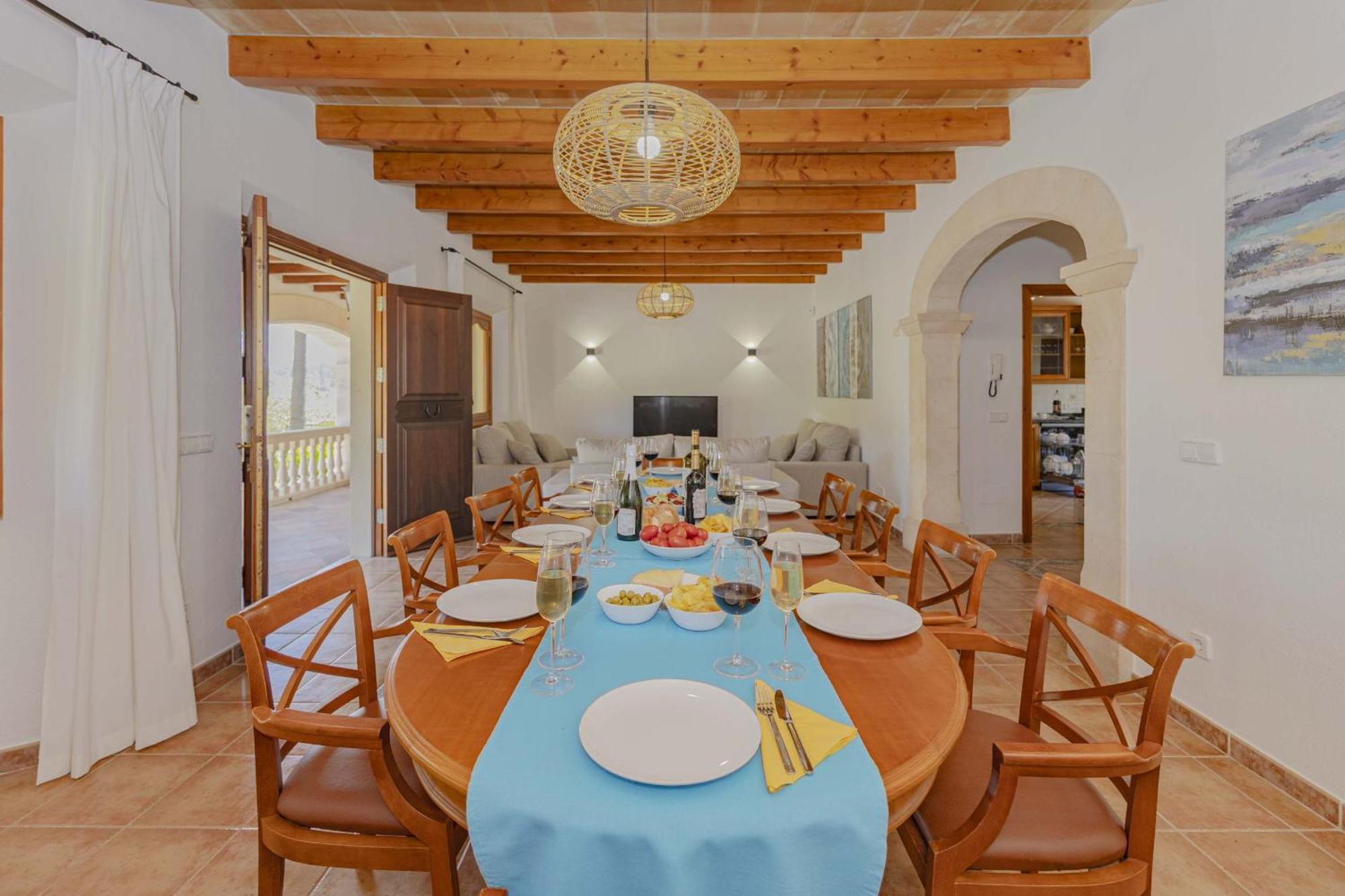 Xamanto Villa *